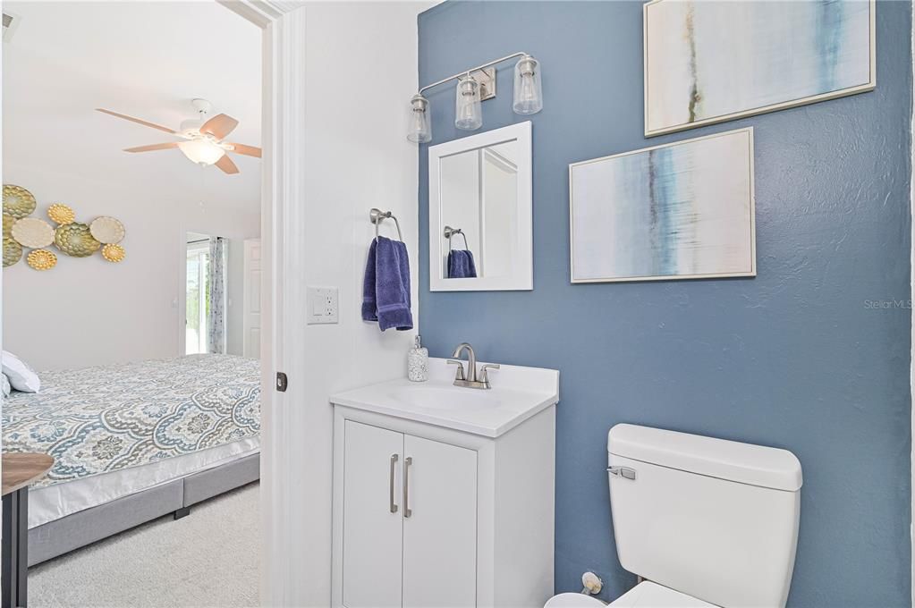 For Sale: $299,900 (3 beds, 2 baths, 1184 Square Feet)