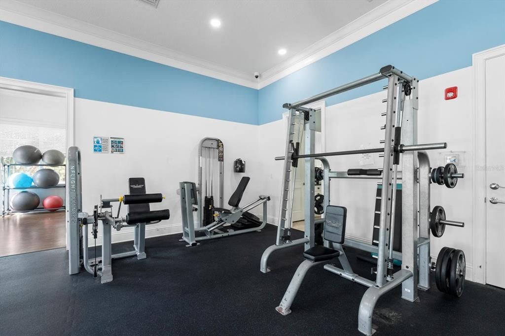 Под контрактом: $499,000 (3 спален, 2 ванн, 1812 Квадратных фут)