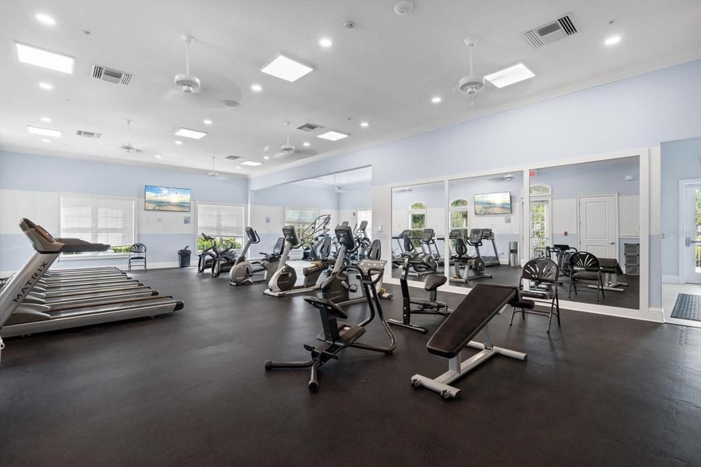 Под контрактом: $499,000 (3 спален, 2 ванн, 1812 Квадратных фут)