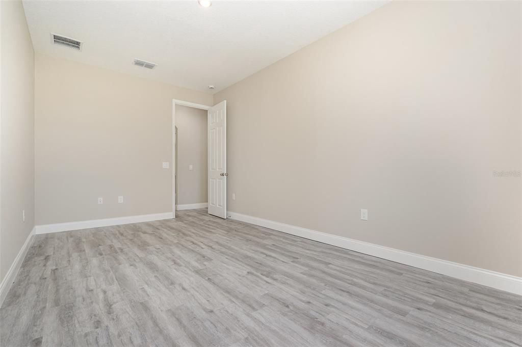 For Sale: $420,000 (4 beds, 2 baths, 2171 Square Feet)