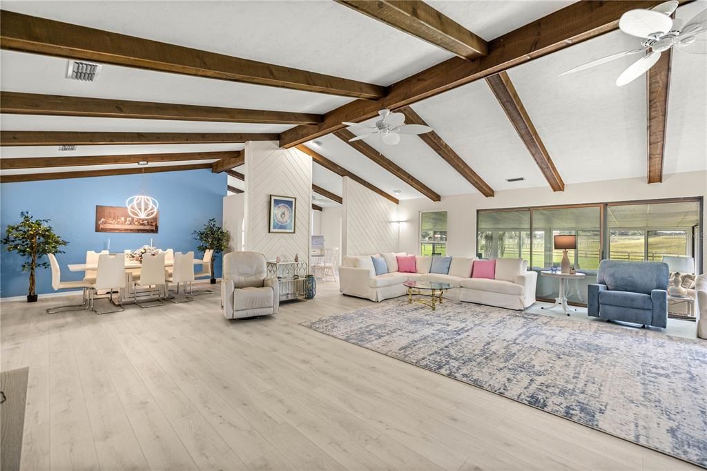 For Sale: $627,500 (4 beds, 2 baths, 2832 Square Feet)