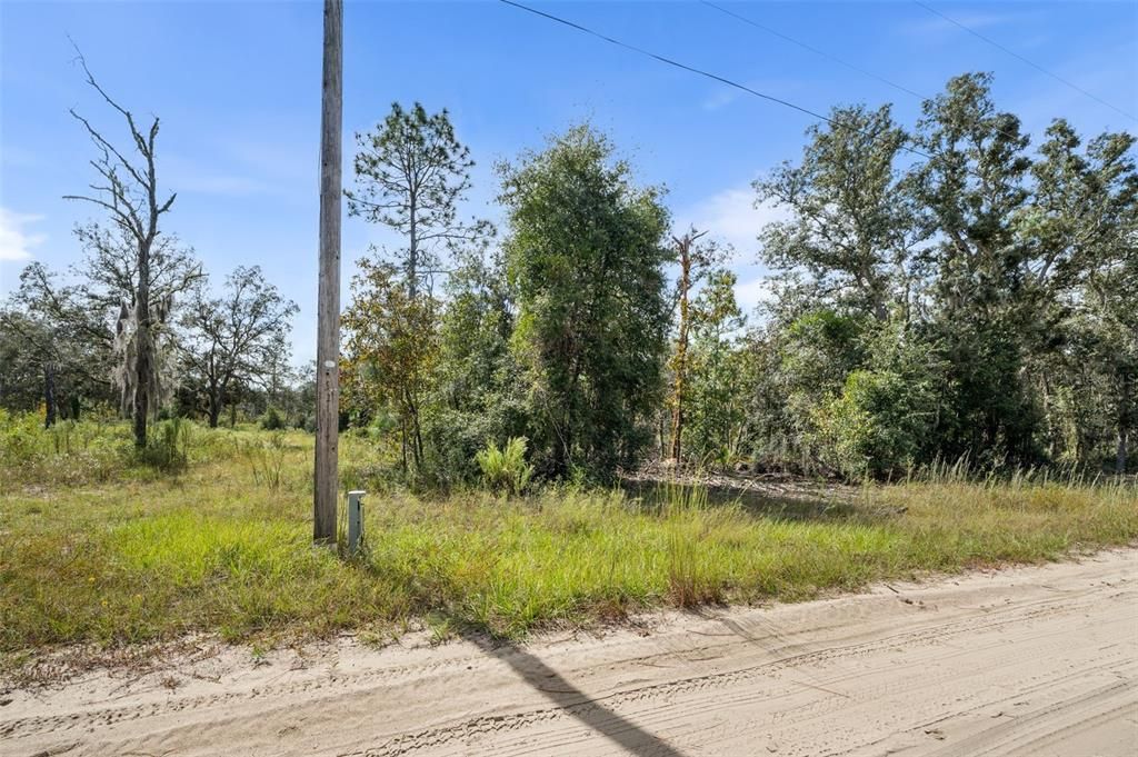 En Venta: $52,925 (2.50 acres)