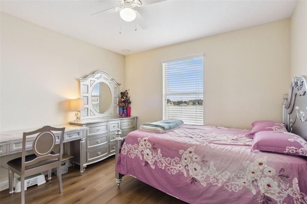 На продажу: $659,000 (5 спален, 3 ванн, 3774 Квадратных фут)