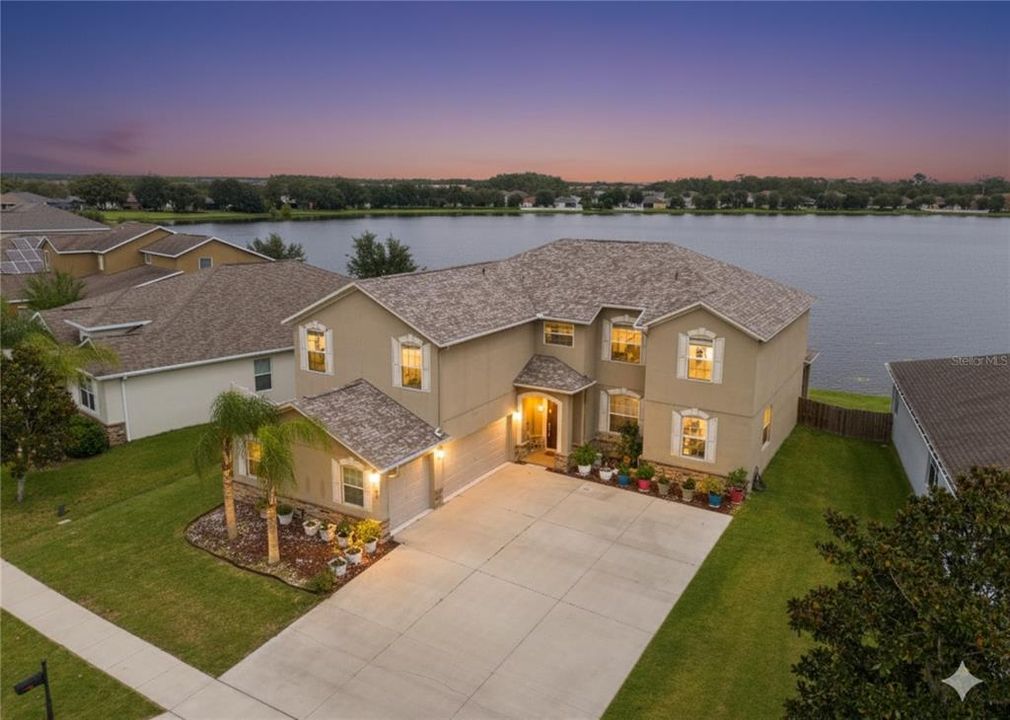 На продажу: $659,000 (5 спален, 3 ванн, 3774 Квадратных фут)