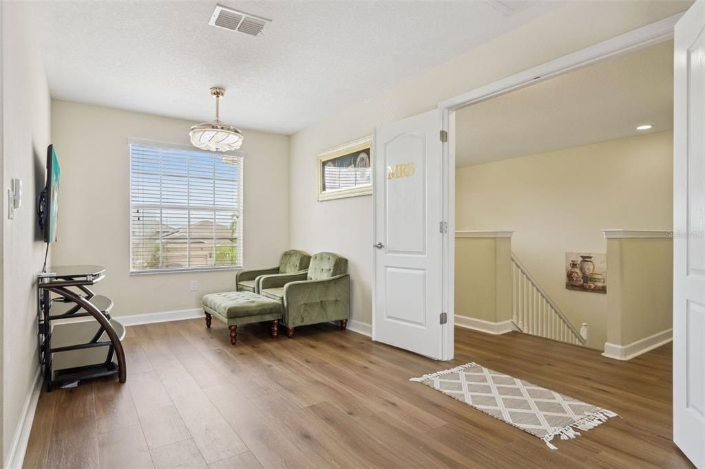 На продажу: $659,000 (5 спален, 3 ванн, 3774 Квадратных фут)