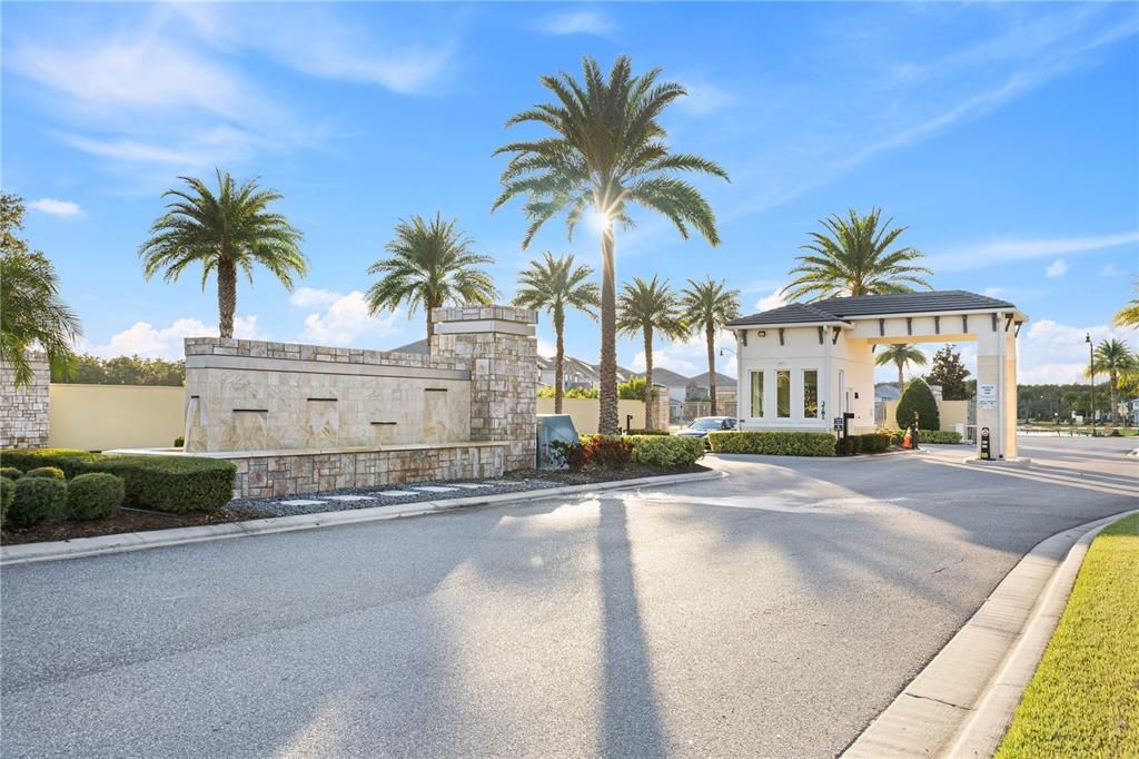 合同活跃: $674,999 (8 贝兹, 5 浴室, 3248 平方英尺)