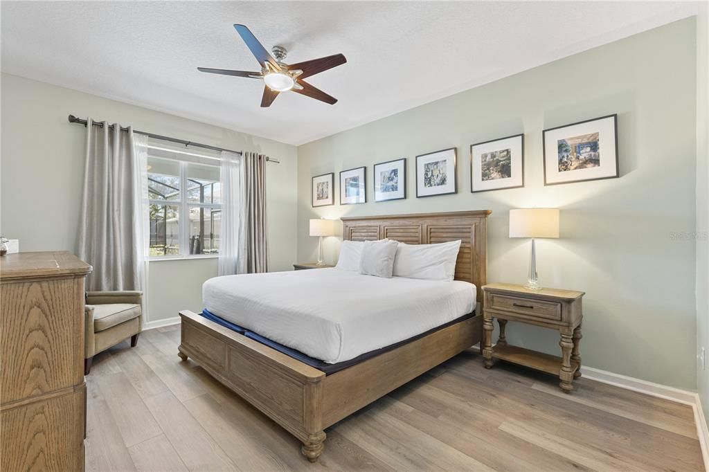 合同活跃: $674,999 (8 贝兹, 5 浴室, 3248 平方英尺)