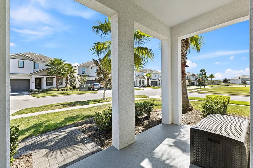 合同活跃: $674,999 (8 贝兹, 5 浴室, 3248 平方英尺)