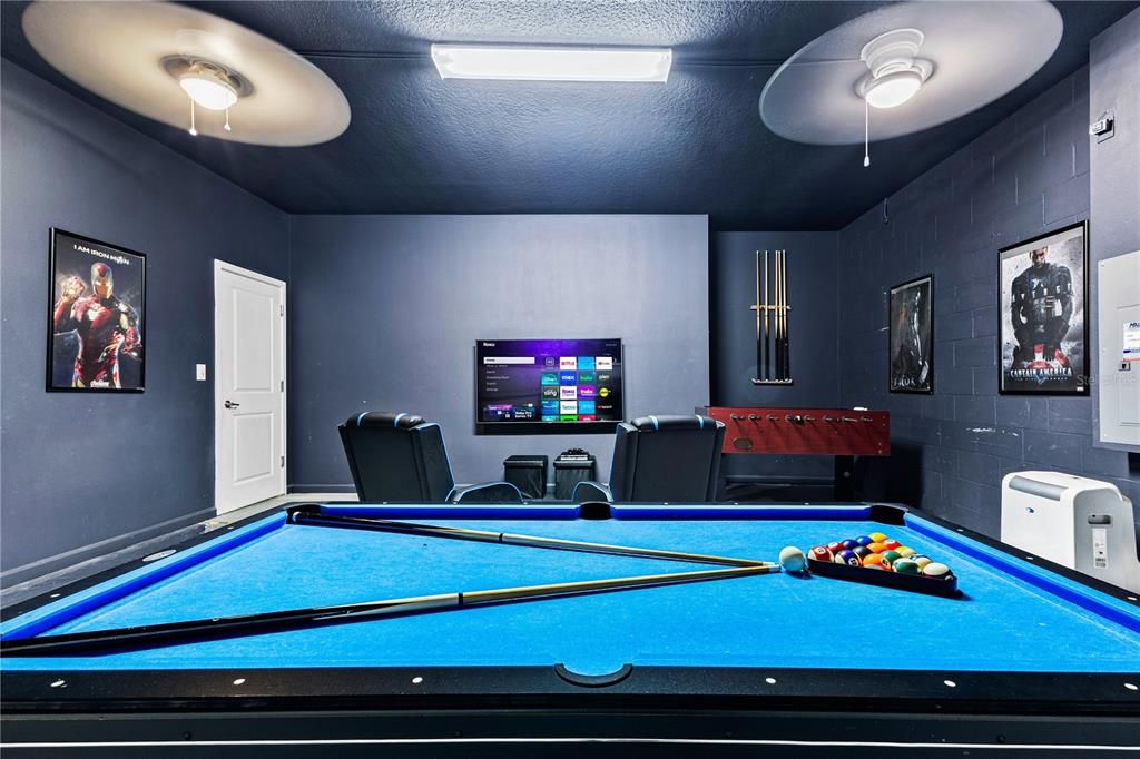 合同活跃: $674,999 (8 贝兹, 5 浴室, 3248 平方英尺)