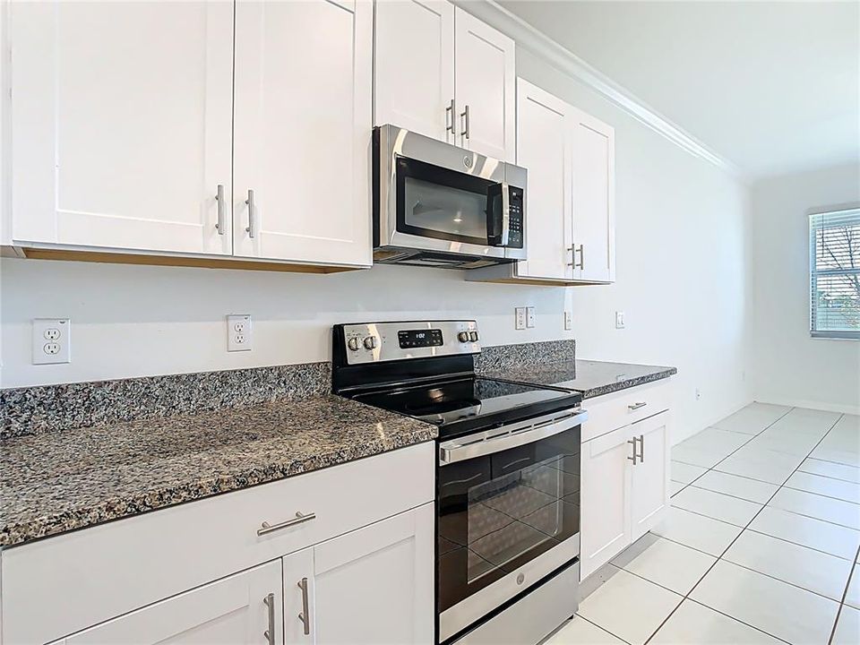 На продажу: $275,000 (3 спален, 2 ванн, 1597 Квадратных фут)