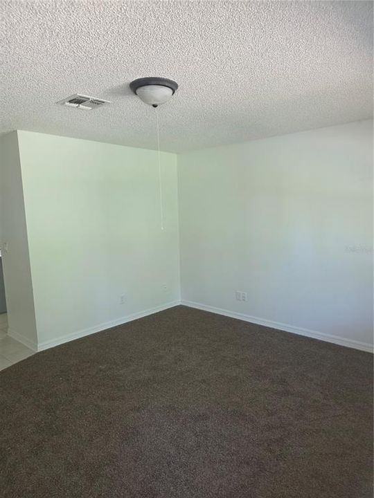 En Renta: $1,275 (3 camas, 1 baños, 988 Pies cuadrados)