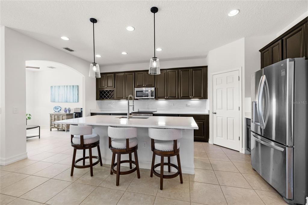 Active With Contract: $1,085,000 (4 beds, 3 baths, 3423 Square Feet)