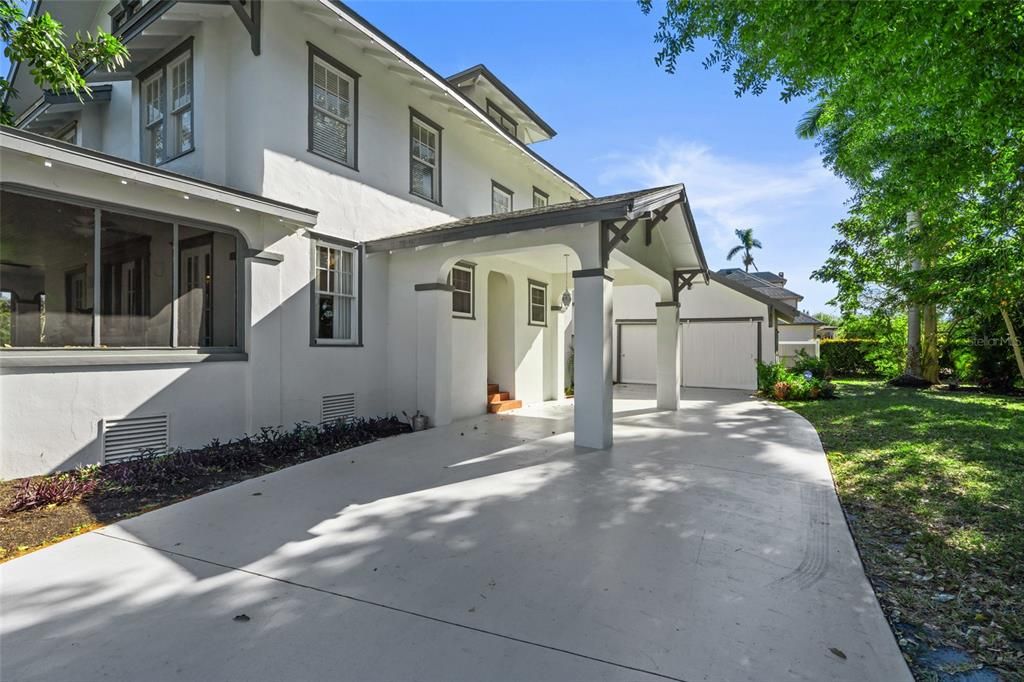 待售: $995,000 (5 贝兹, 2 浴室, 3572 平方英尺)