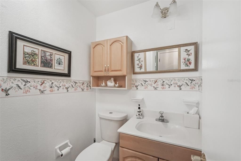 For Sale: $225,000 (2 beds, 1 baths, 1200 Square Feet)