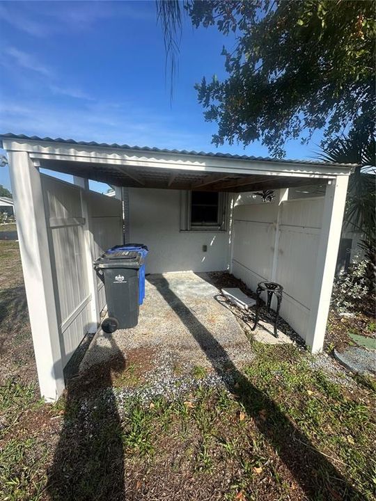 For Sale: $225,000 (2 beds, 1 baths, 1200 Square Feet)