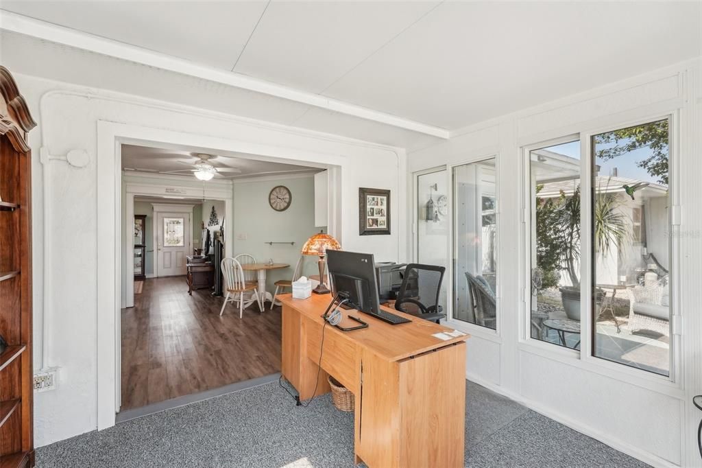 For Sale: $225,000 (2 beds, 1 baths, 1200 Square Feet)