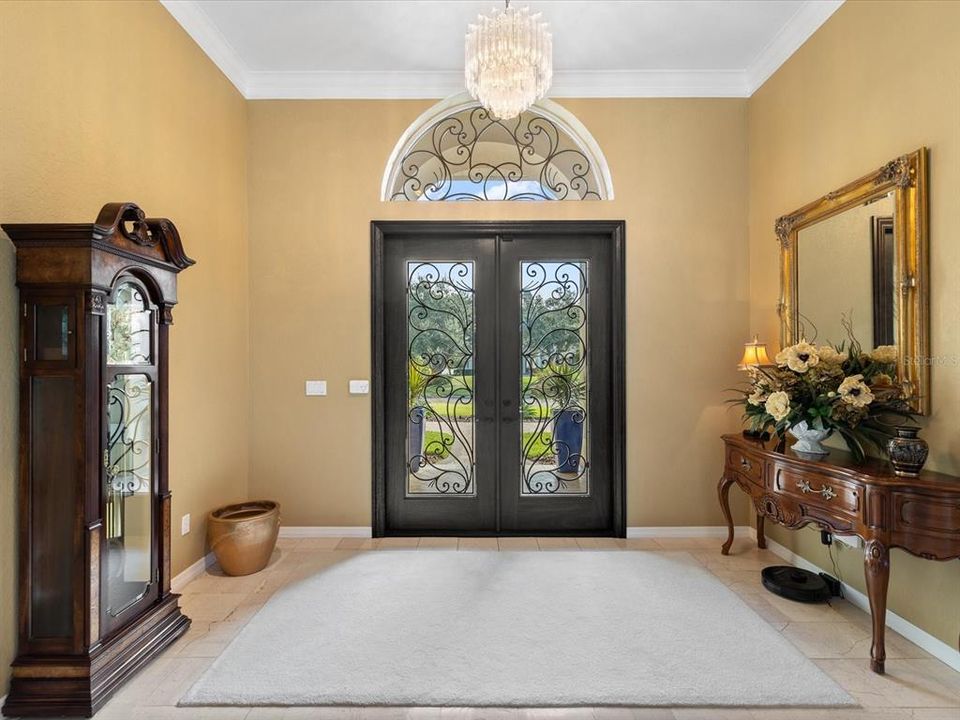 合同活跃: $995,000 (4 贝兹, 4 浴室, 3854 平方英尺)