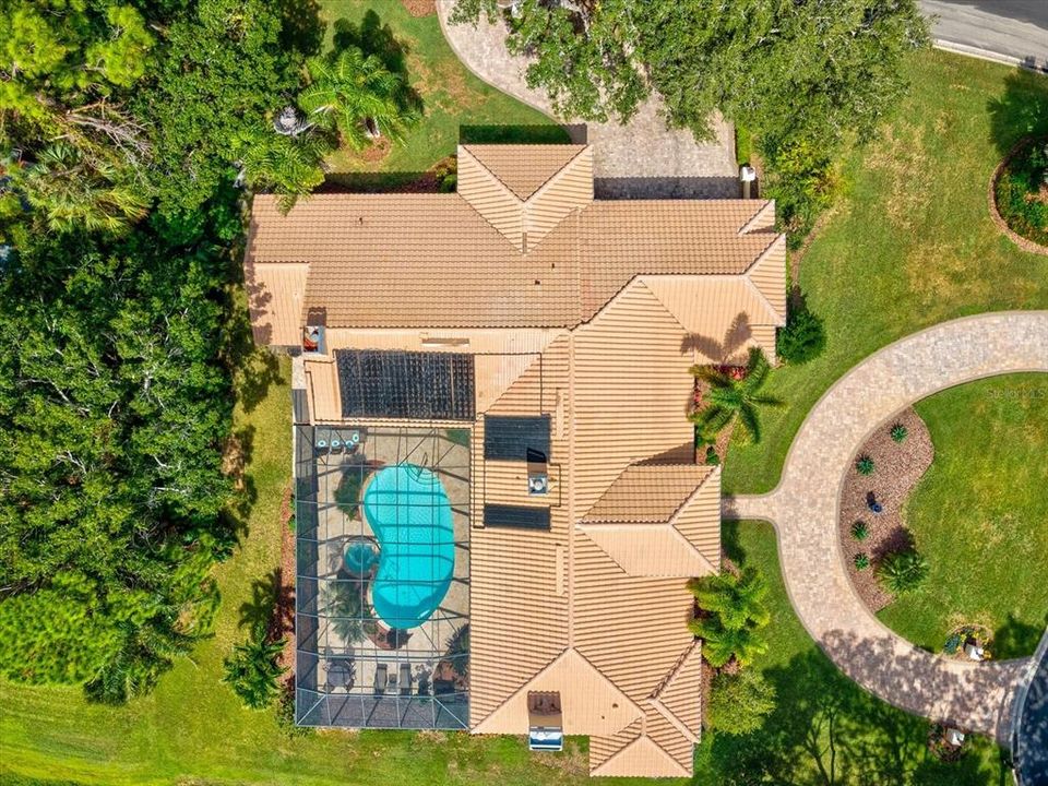 合同活跃: $995,000 (4 贝兹, 4 浴室, 3854 平方英尺)