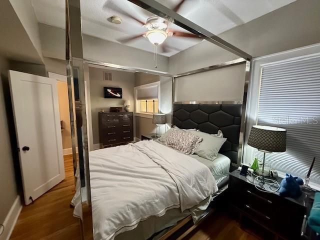 For Rent: $3,000 (2 beds, 2 baths, 969 Square Feet)