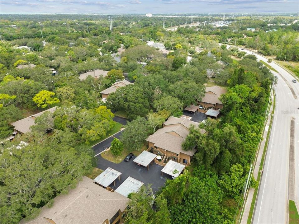 Active With Contract: $194,900 (2 beds, 2 baths, 1050 Square Feet)