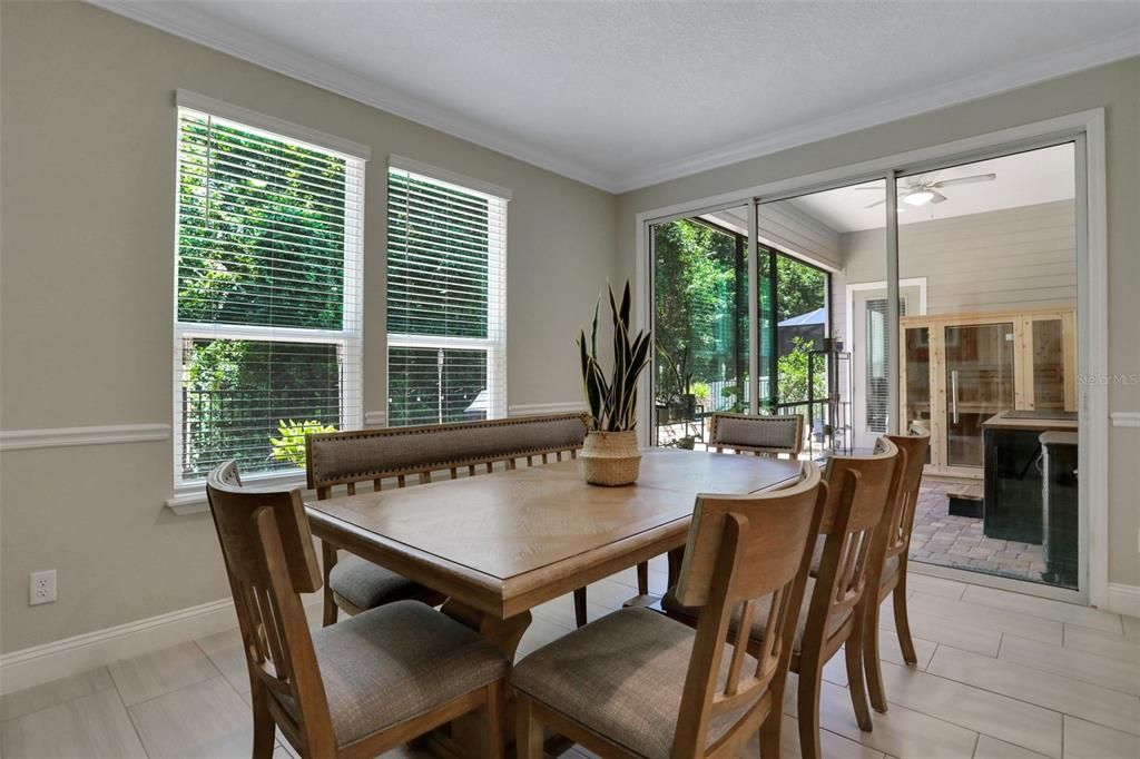 待售: $765,000 (5 贝兹, 4 浴室, 3165 平方英尺)