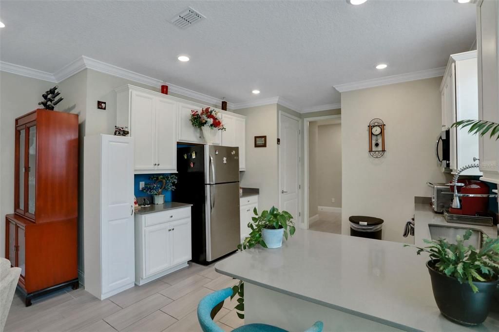 待售: $765,000 (5 贝兹, 4 浴室, 3165 平方英尺)