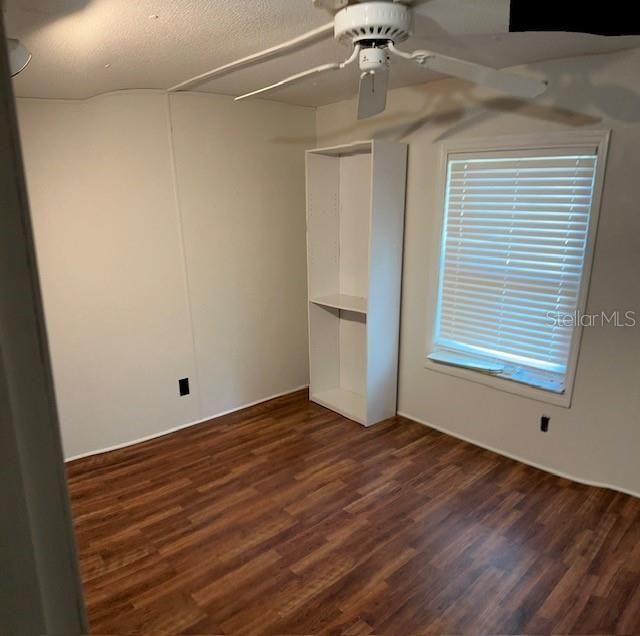 En Venta: $187,000 (3 camas, 2 baños, 1498 Pies cuadrados)