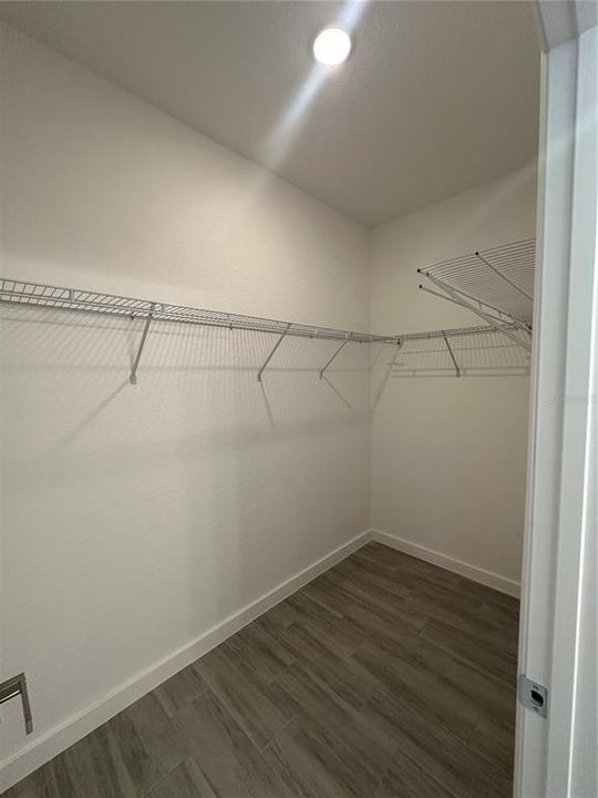 В аренду: $2,600 (3 спален, 3 ванн, 1356 Квадратных фут)