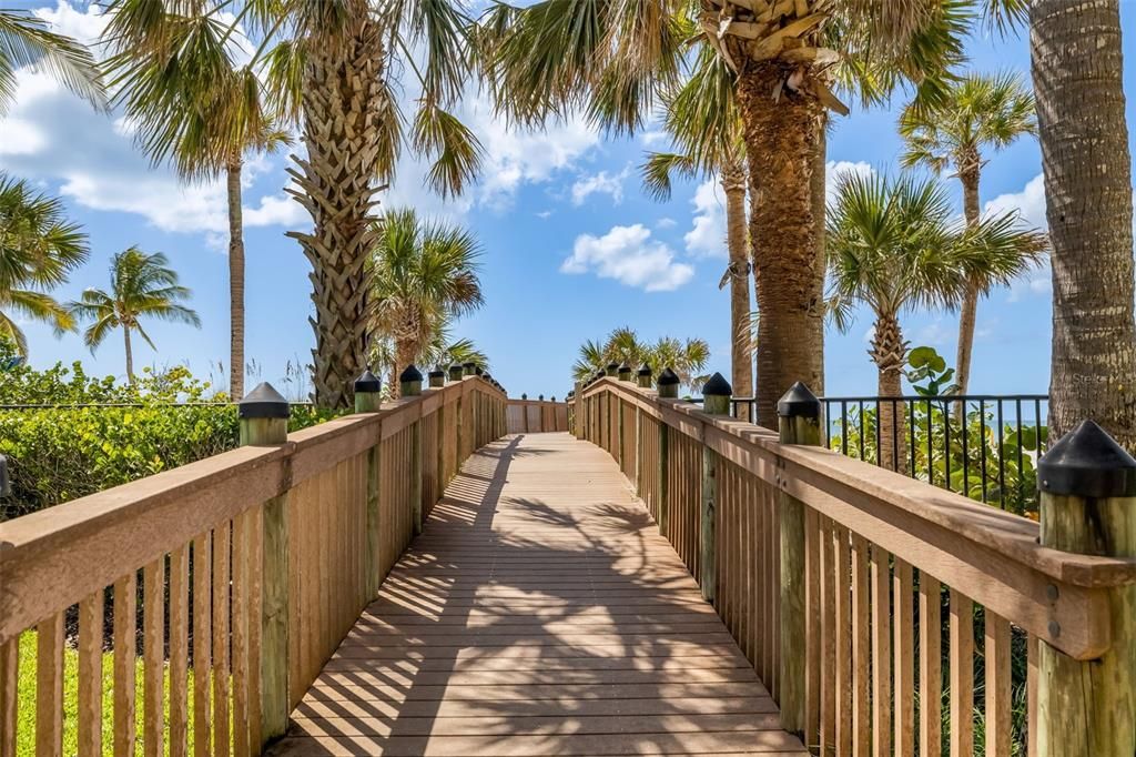 En Venta: $2,900,000 (3 camas, 3 baños, 2255 Pies cuadrados)