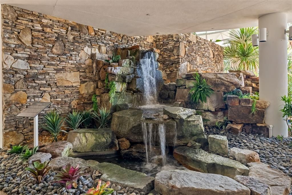 En Venta: $2,900,000 (3 camas, 3 baños, 2255 Pies cuadrados)