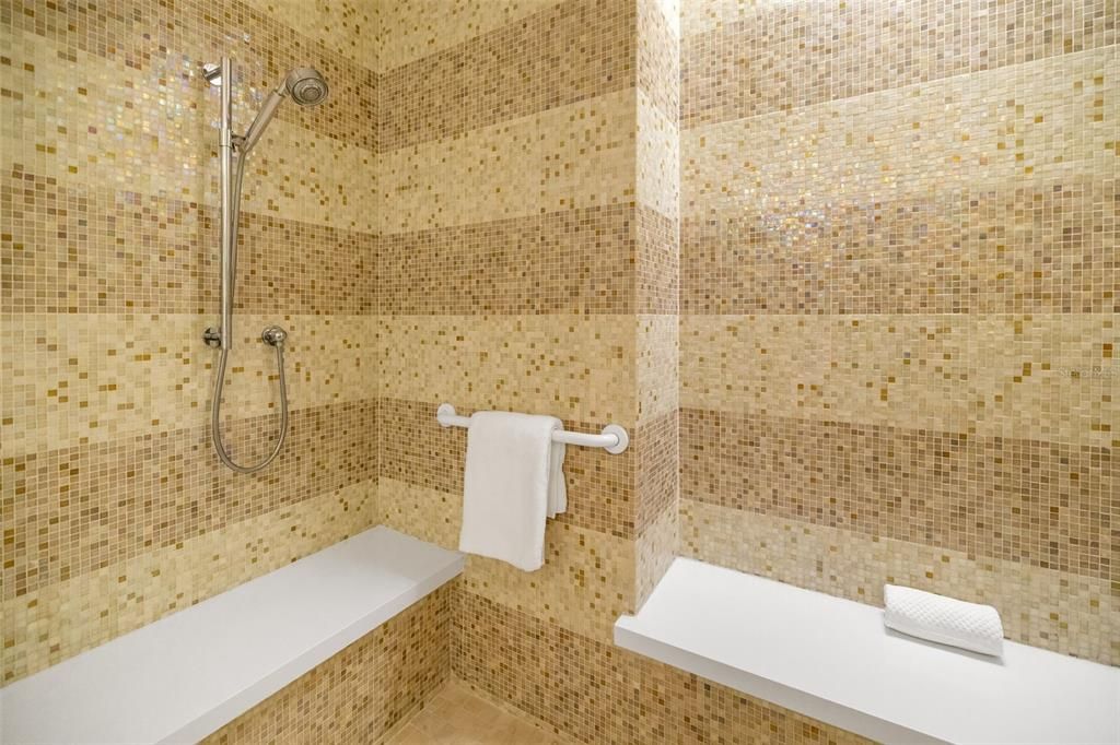 En Venta: $2,900,000 (3 camas, 3 baños, 2255 Pies cuadrados)