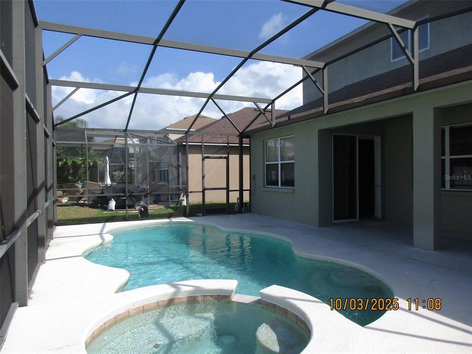 出租: $2,875 (5 贝兹, 4 浴室, 3127 平方英尺)