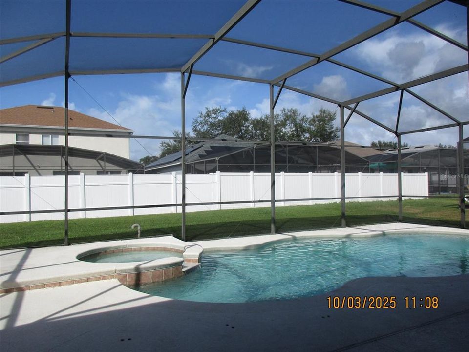 出租: $2,875 (5 贝兹, 4 浴室, 3127 平方英尺)