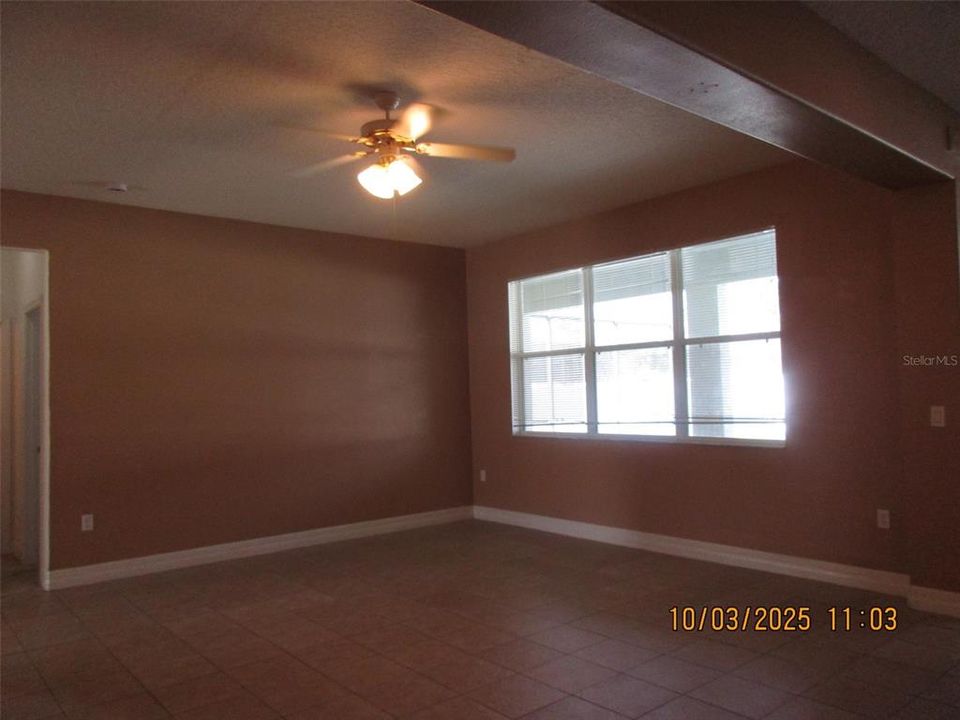 出租: $2,875 (5 贝兹, 4 浴室, 3127 平方英尺)