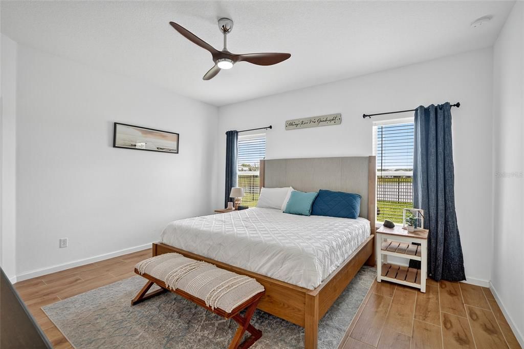 For Sale: $399,999 (4 beds, 2 baths, 2110 Square Feet)