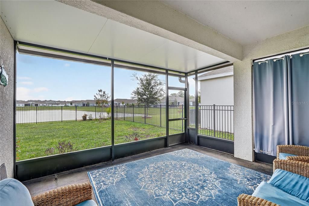 For Sale: $399,999 (4 beds, 2 baths, 2110 Square Feet)