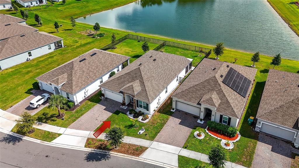 For Sale: $399,999 (4 beds, 2 baths, 2110 Square Feet)