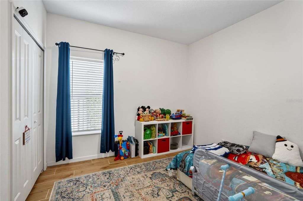 For Sale: $399,999 (4 beds, 2 baths, 2110 Square Feet)