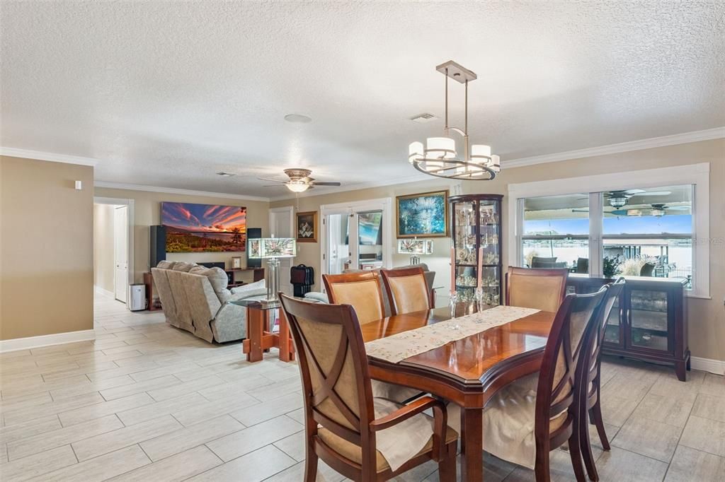 For Sale: $1,625,000 (4 beds, 3 baths, 2668 Square Feet)