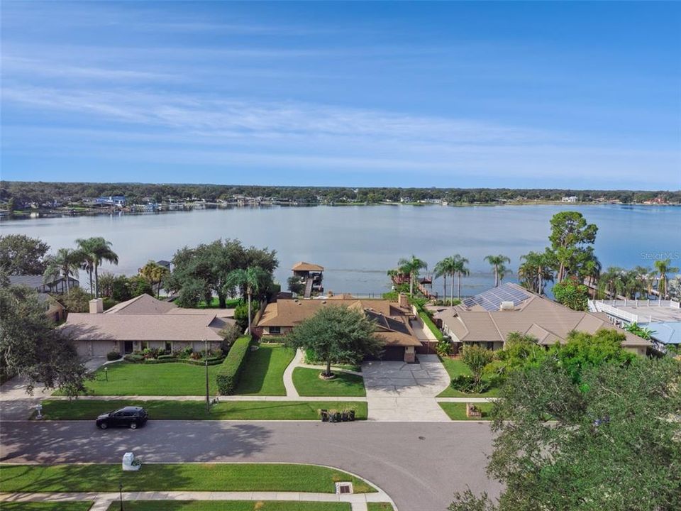 For Sale: $1,625,000 (4 beds, 3 baths, 2668 Square Feet)