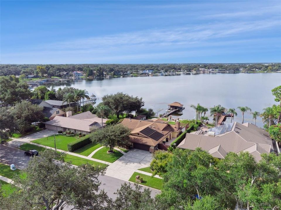 For Sale: $1,625,000 (4 beds, 3 baths, 2668 Square Feet)