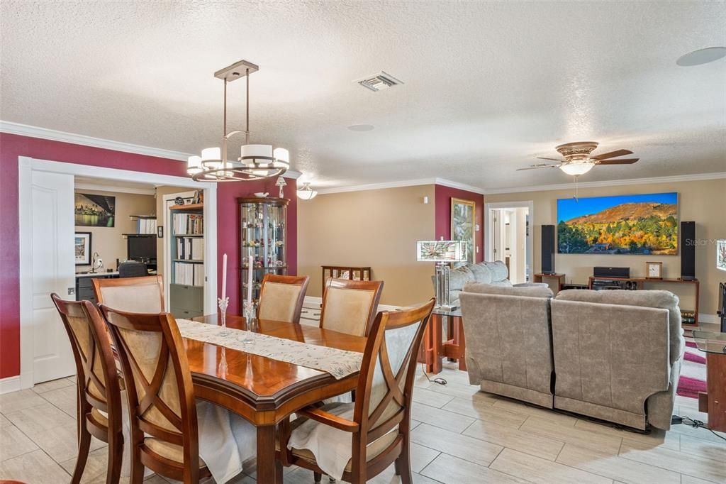 For Sale: $1,625,000 (4 beds, 3 baths, 2668 Square Feet)