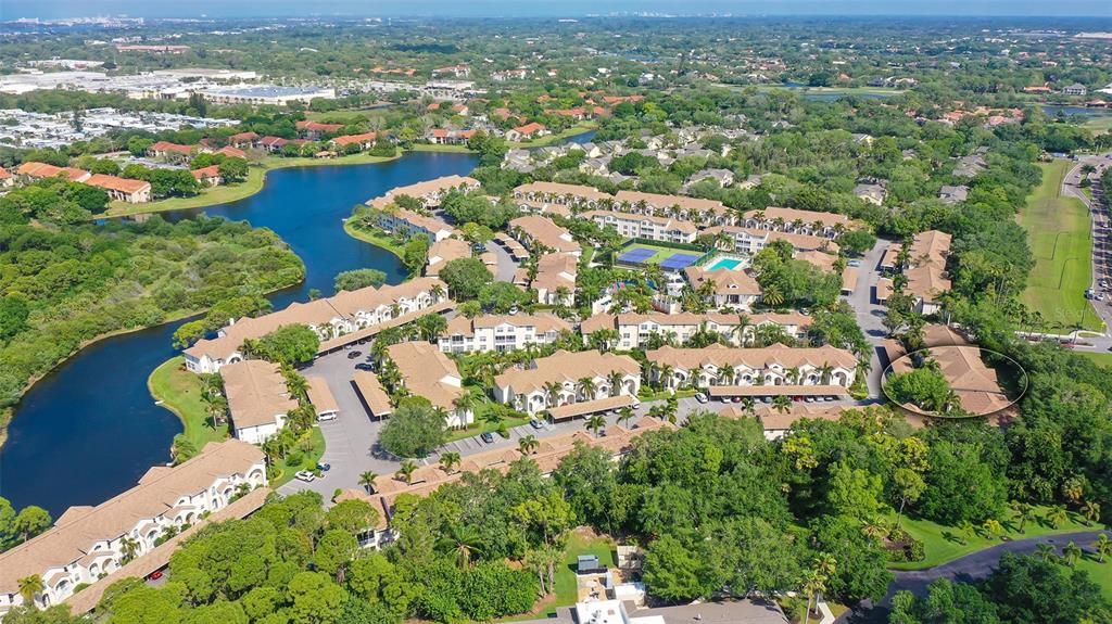 合同活跃: $249,900 (2 贝兹, 2 浴室, 1142 平方英尺)