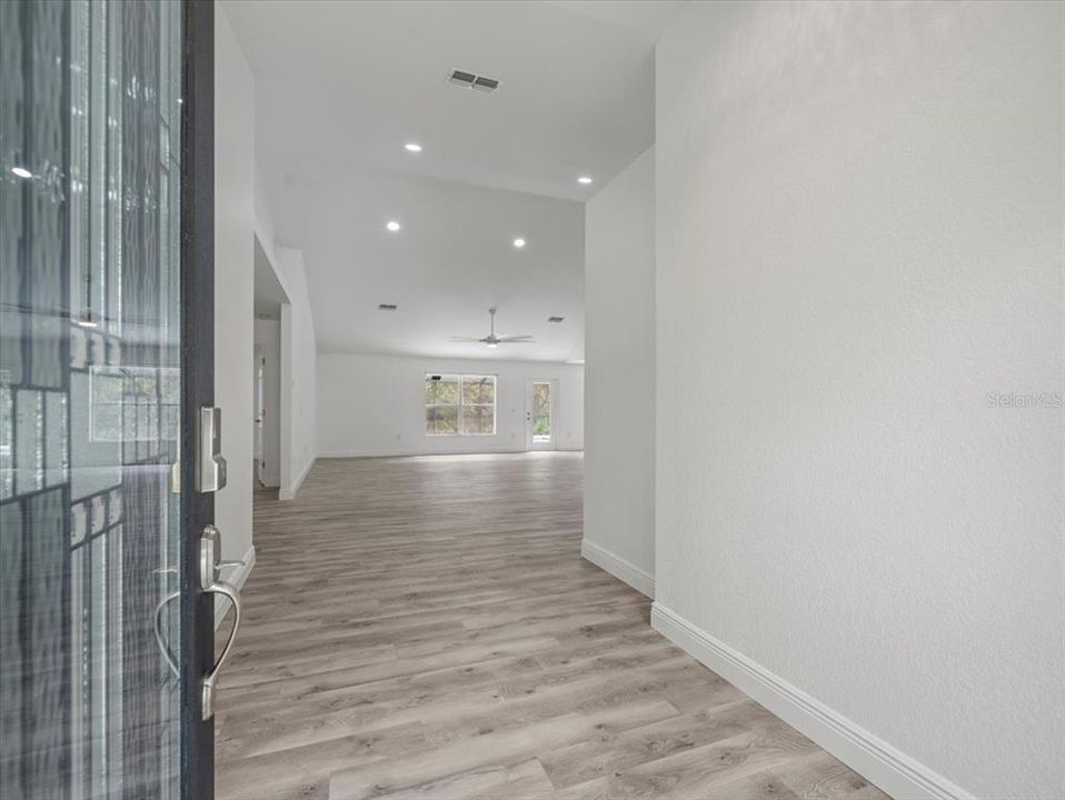 待售: $575,000 (4 贝兹, 3 浴室, 3009 平方英尺)