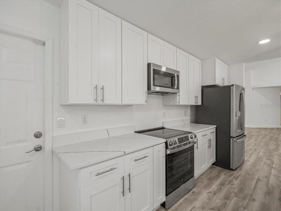 待售: $575,000 (4 贝兹, 3 浴室, 3009 平方英尺)