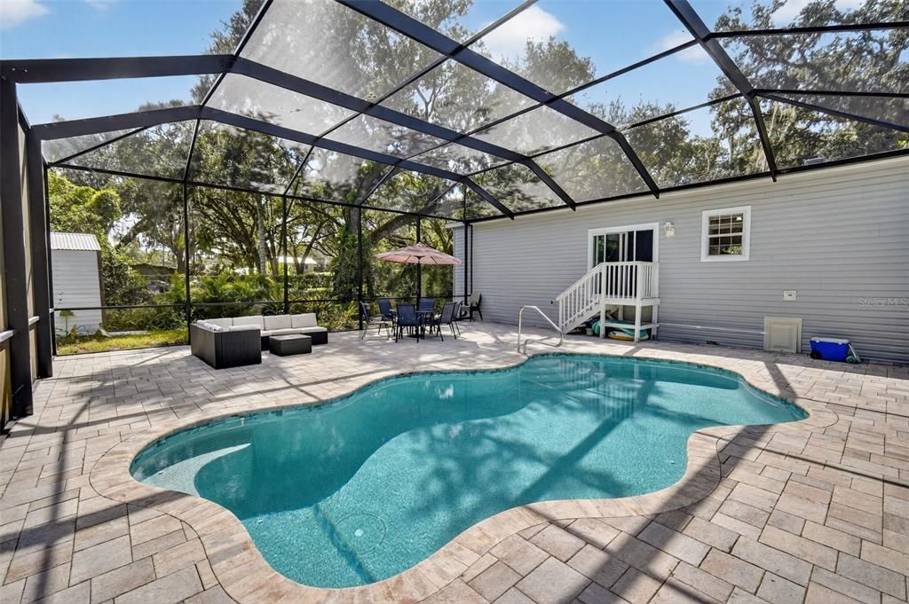 For Sale: $449,000 (4 beds, 2 baths, 1725 Square Feet)