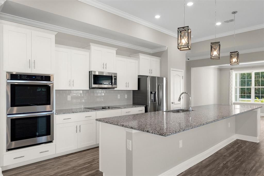 待售: $479,900 (3 贝兹, 3 浴室, 3030 平方英尺)