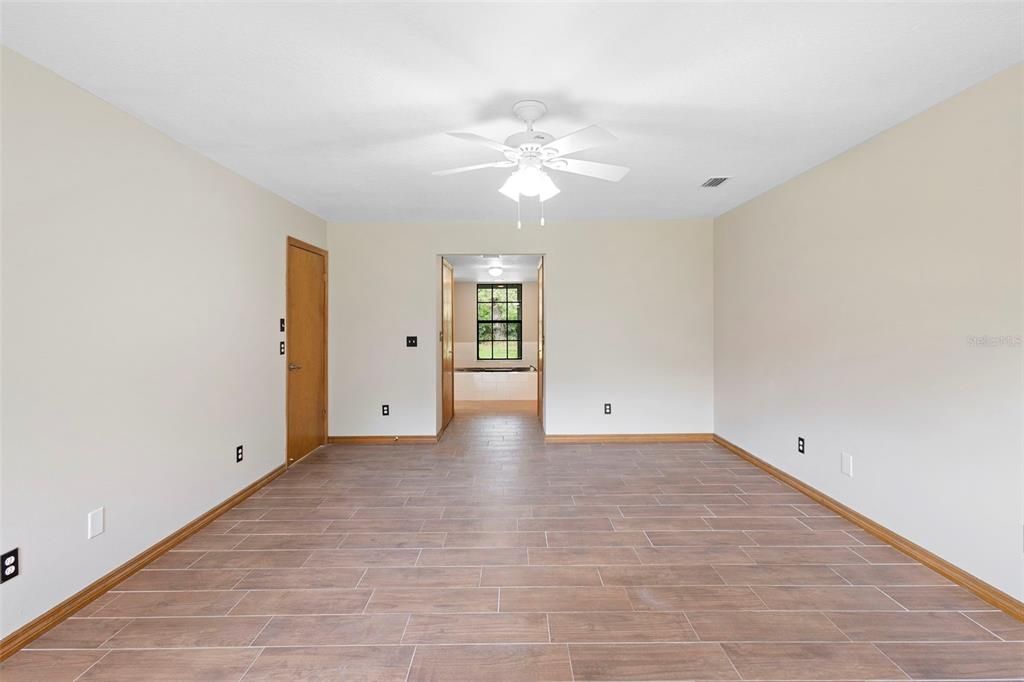 待售: $659,900 (3 贝兹, 3 浴室, 1940 平方英尺)