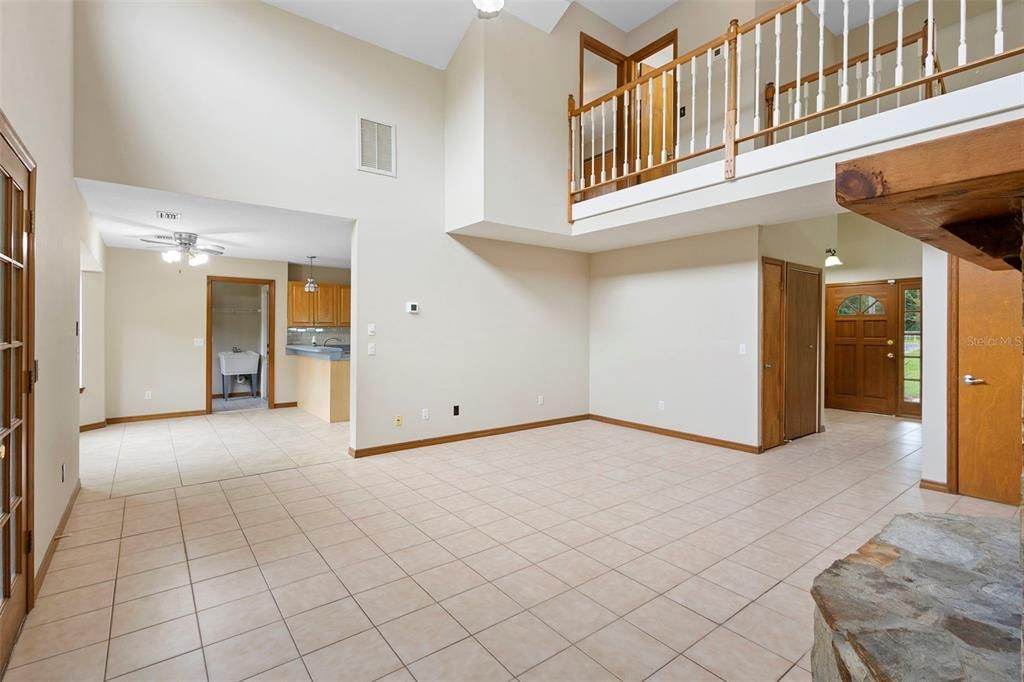 待售: $659,900 (3 贝兹, 3 浴室, 1940 平方英尺)