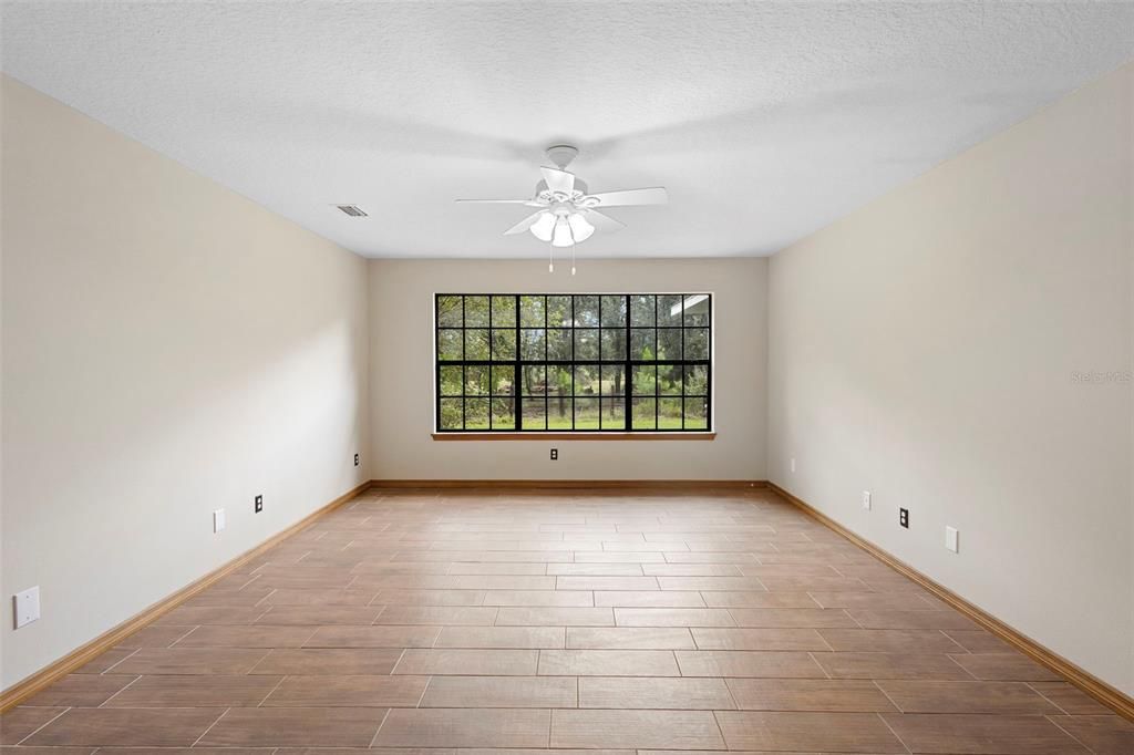 待售: $659,900 (3 贝兹, 3 浴室, 1940 平方英尺)